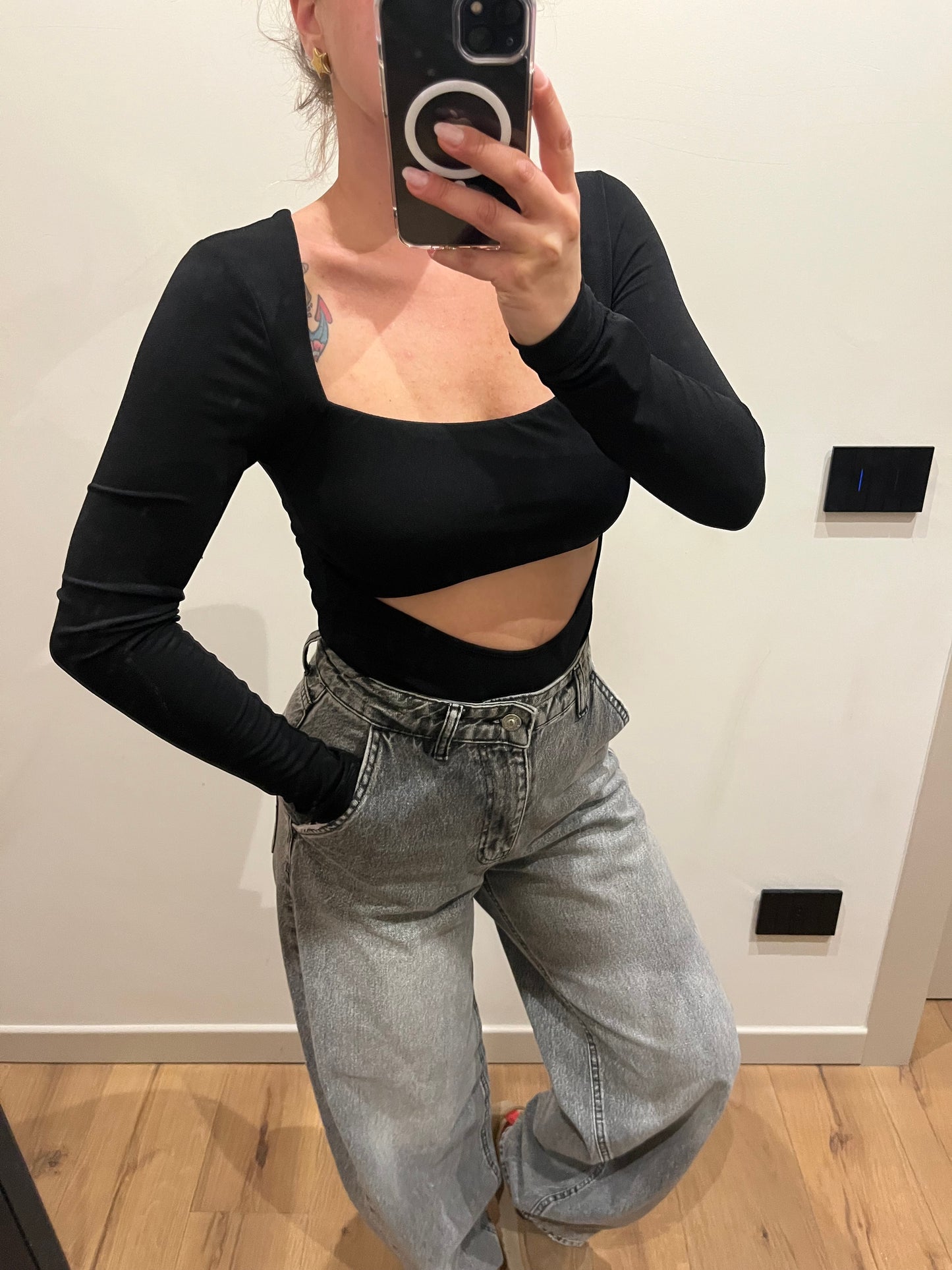 Body Cut Out Nero
