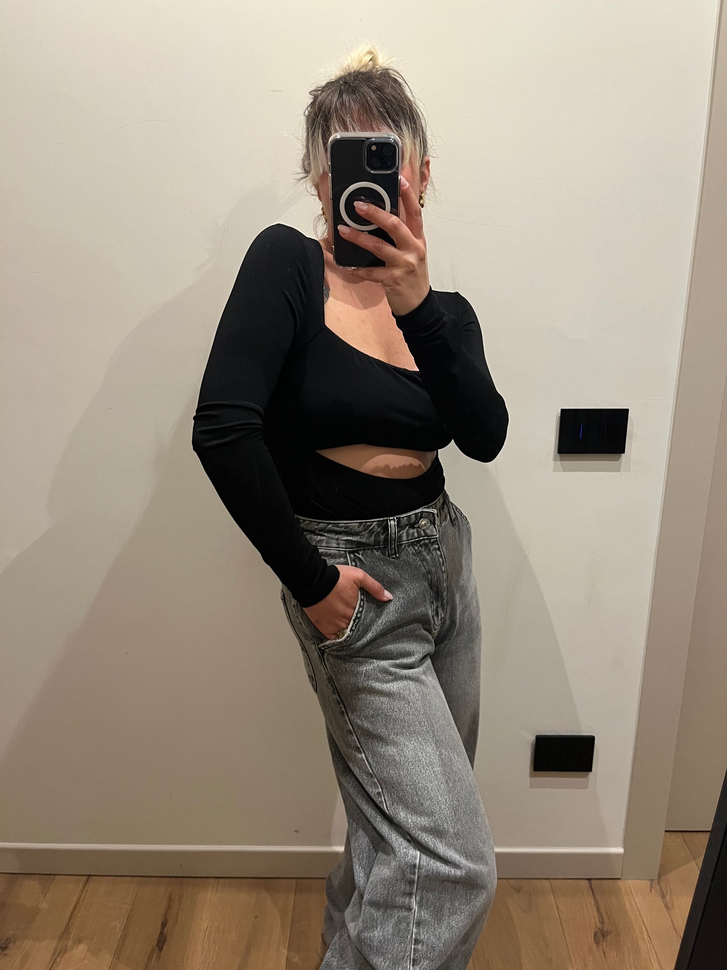 Body Cut Out Nero
